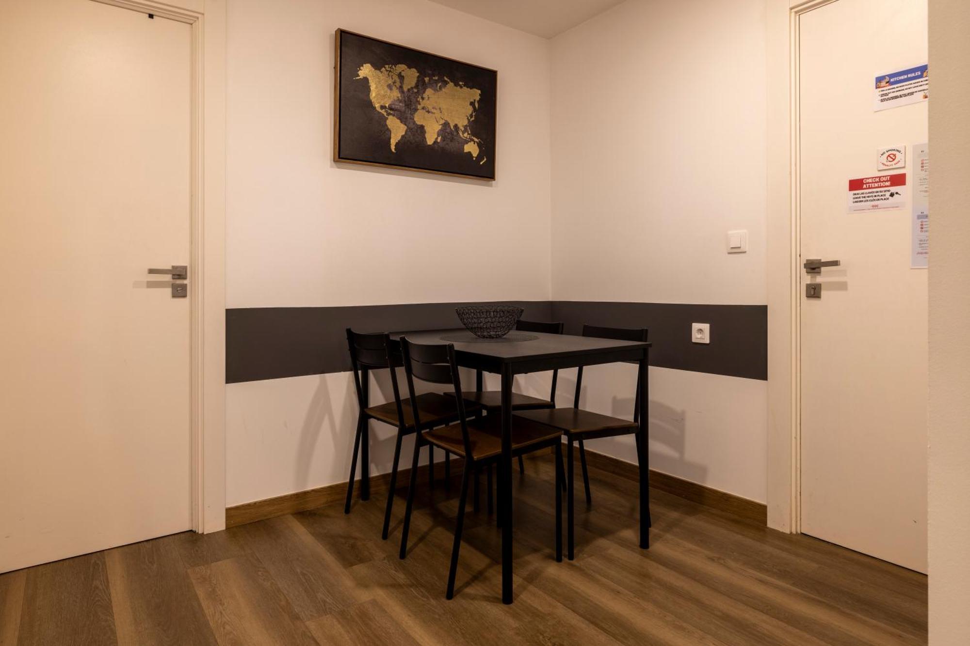 Estudio Para Grupos Pequenos En El Pas De La Casa - Centrico Εξωτερικό φωτογραφία